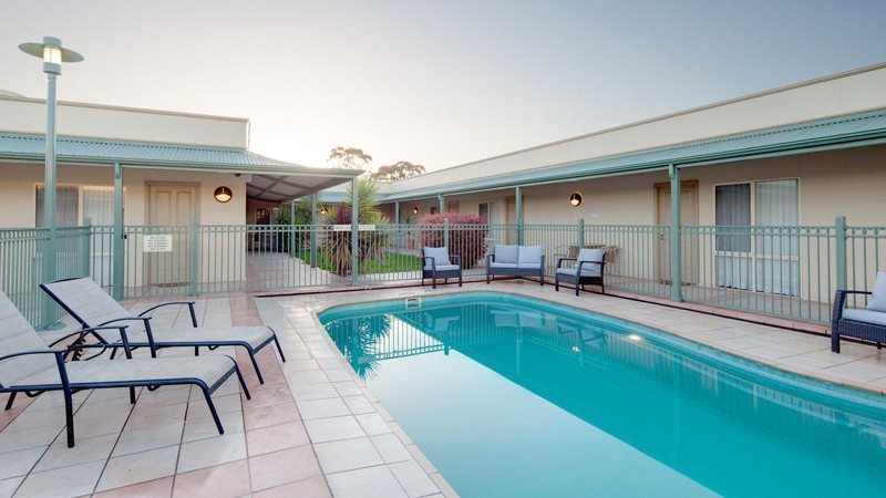 BEST WESTERN Crystal Inn
