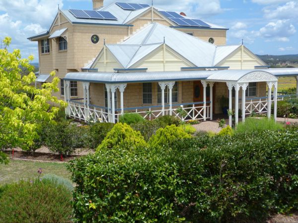 Grovely House Bed and Breakfast