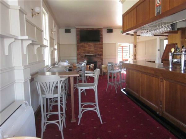 Settlers Arms Hotel