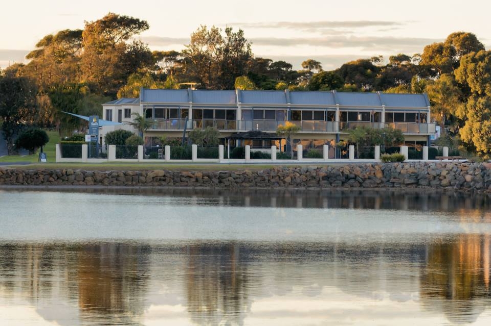 Sails Luxury Apartments
